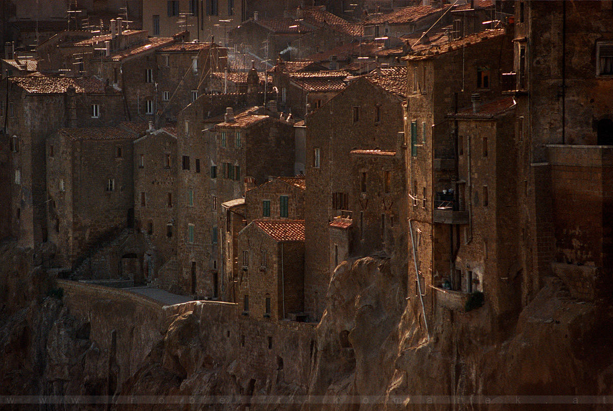 Tuff - Pitigliano, Tuscany / Italy 1994