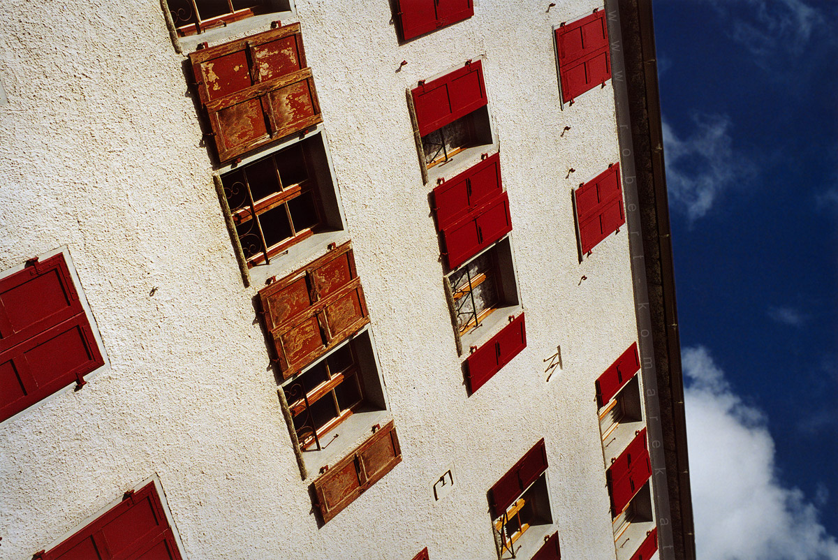 Vertigo - St. Luc, Valais / Switzerland 2001