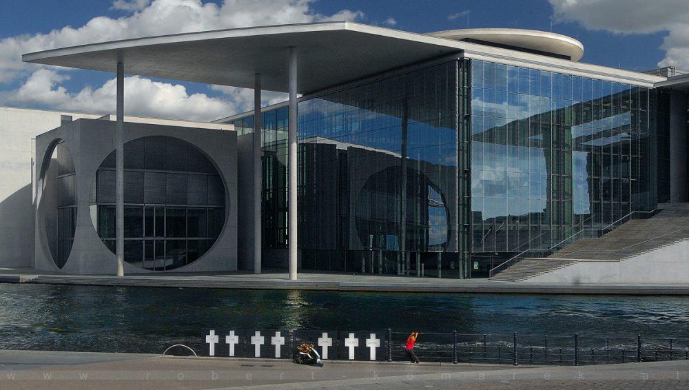 Dancing Child - In Remembrance of the German-German Border,  Berlin / Germany 2008